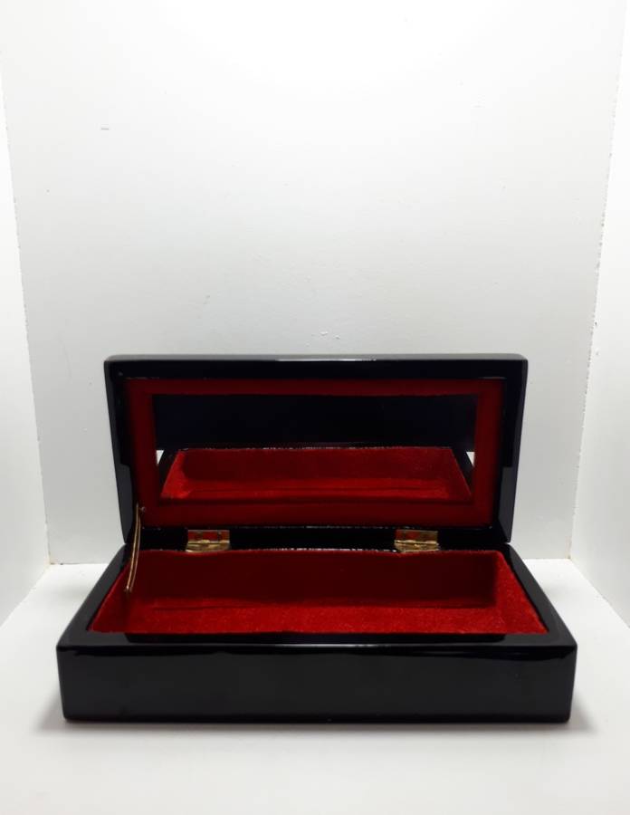 Lacquer Jewellery Box