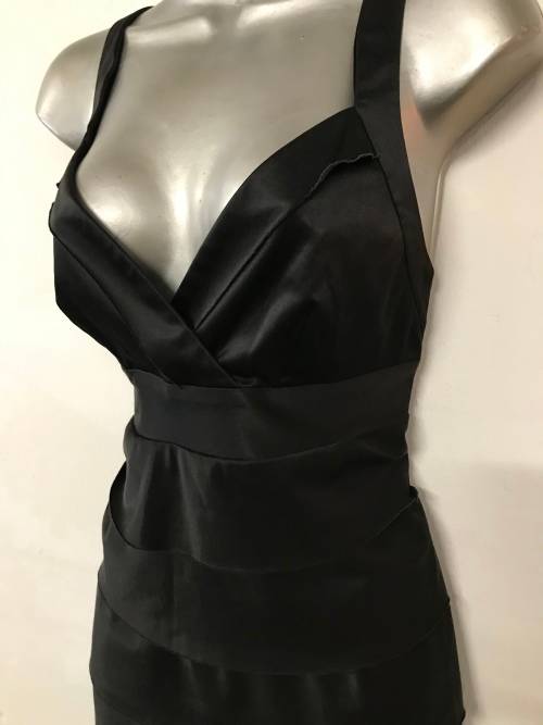 12 / 36 jenni button black designer dress suits 12 / 36