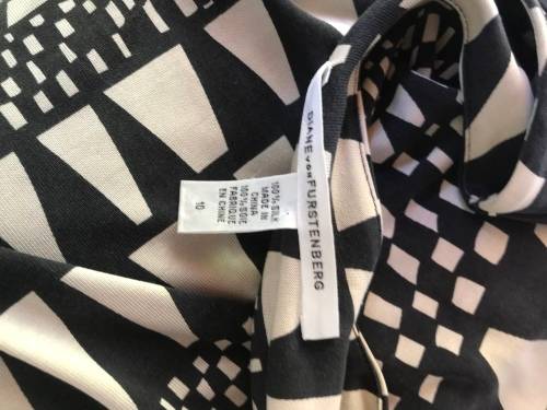 12 - 14 / 36 - 38 Diane Von Furstenberg designer dress