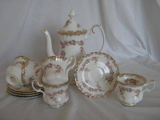 ROYAL ALBERT  (BONE CHINA) COFFEE SET IN THE "DIMITY ROSE" PATTERN