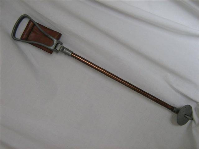 VINTAGE LEATHER AND ALUMINUM SHOOTING STICK...84cm IN LENGTH .." FEATHERWEIGHT " MODEL