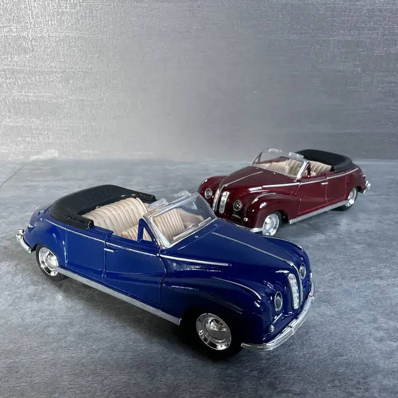 Blue Metal Classic Vintage Model Car, functioning opening doors!