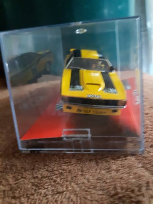 SCX SCALECTRIC PLYMOUTH AAR CUDA