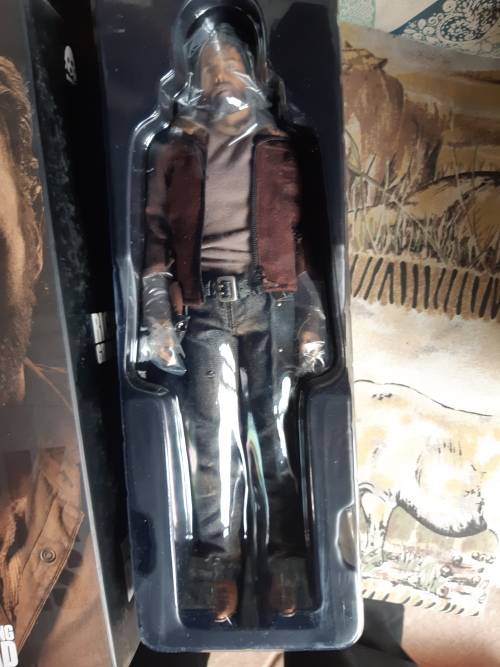 WALKING DEAD RICK GRIMES 1/6 SCALE FIGURE