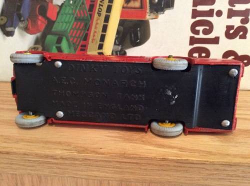 DINKY SUPERTOYS A.E.C. MOMARCH THOMPSON TANK