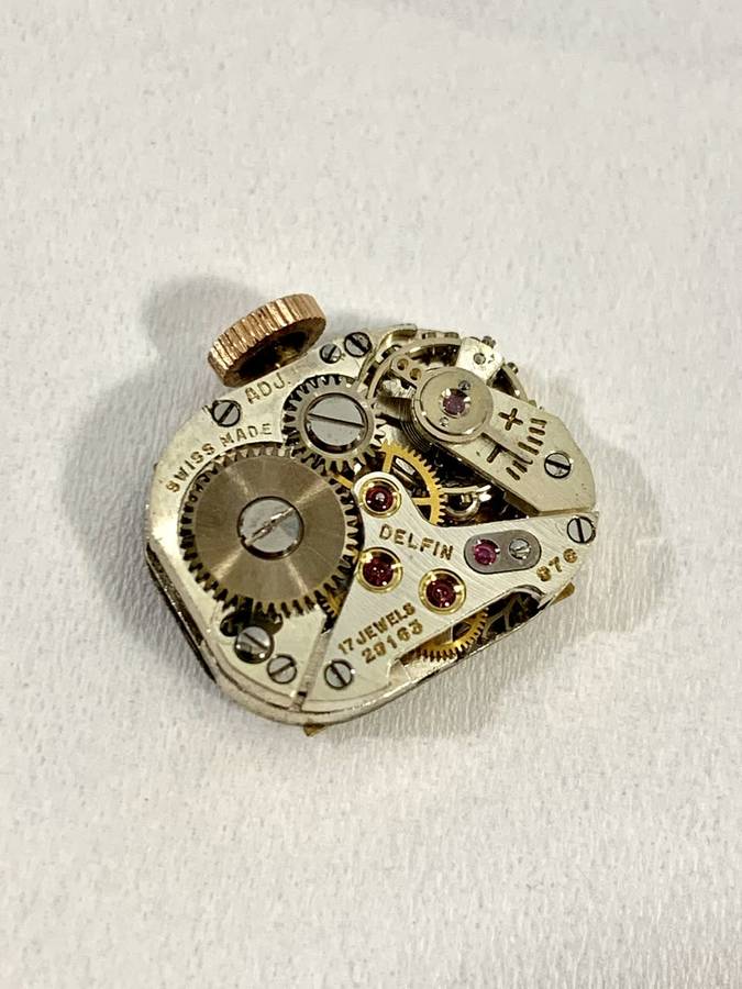 Beautiful Rolled Gold 17 Jewels Mechanical  Brooch Watch