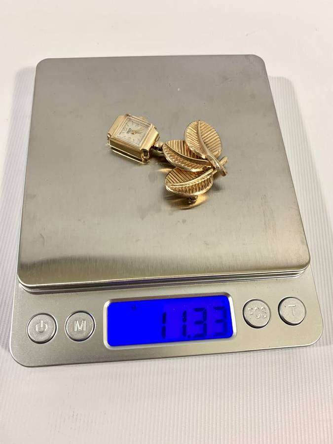 Beautiful Rolled Gold 17 Jewels Mechanical  Brooch Watch