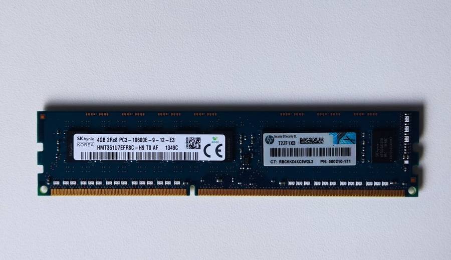 DDR3 PC3-10600E - 4GB Server Ram
