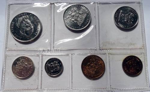 ## 1985 South African Unc Set ##