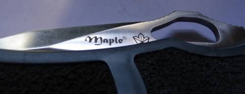 Maple Pocket Knife with Belt Clip (10cm blade)