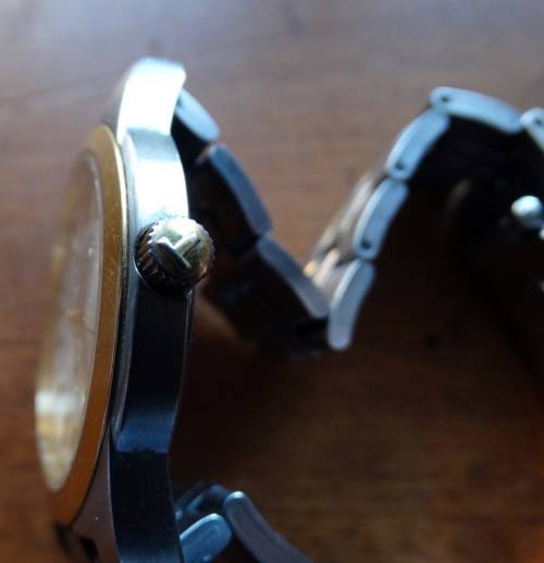 Tissot 1853 Pro 50 Date  Mens Wrist Watch