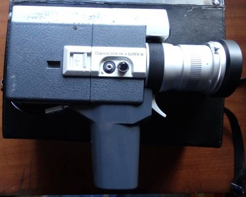 1070 Canon Super 8 Zoom 518-2 in original box