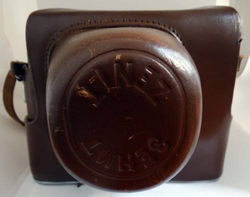 Very Clean and Heavy Zeneit-E camera. 100 % Working. Tested