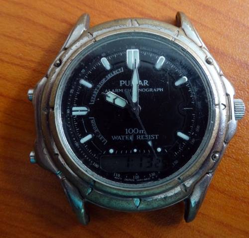 Pulsar Alarm Chronograph new battery, working. For spares or restoration
