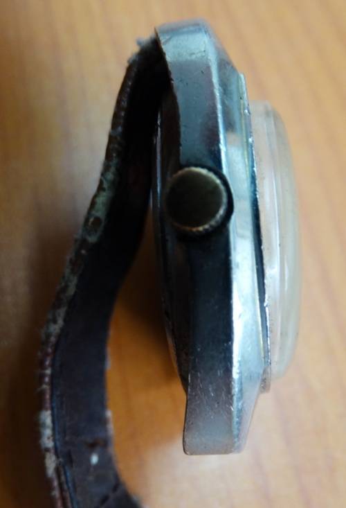 Rotary 17 Jewel Antimagnetic Waterproof Wind up Men's Watch. Restoration or Spares