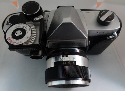 Yasica J-R Slr 50 camera with 1-200mm Telescopic Lense