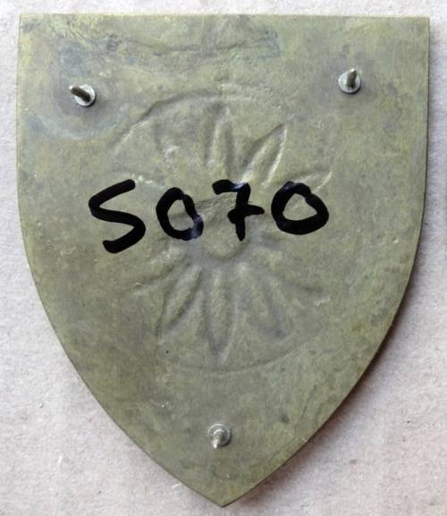 SADF Group 3 HQ Flash. Pins intact (52)
