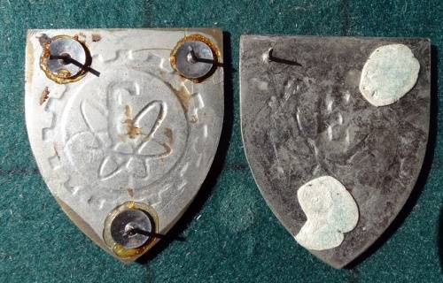 Pair Of  3 Electronic Workshop Flashes . 4 Pins Intact (22)