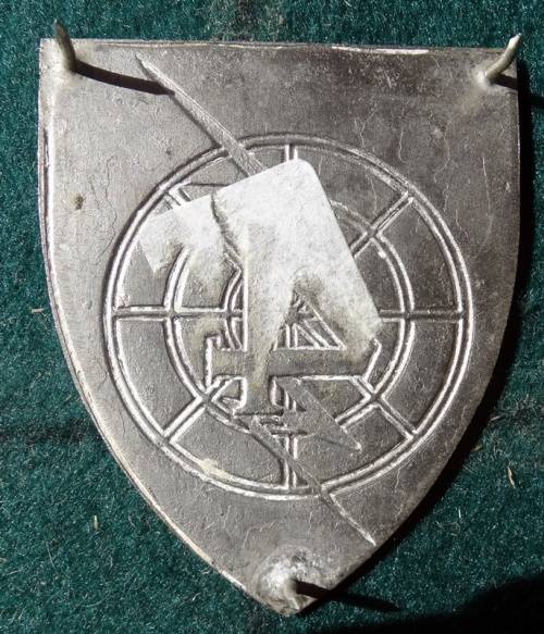 SADF Variation 4 Electronic Workshop Flashes .  Pins Intact (24)