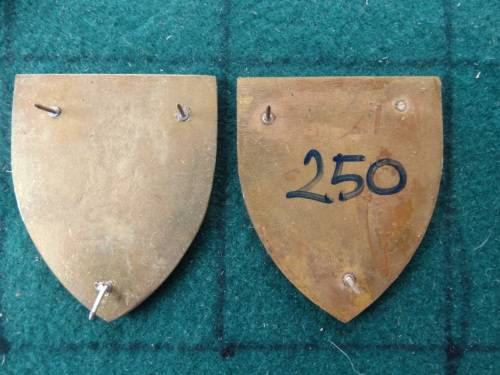 Pair of SADF 2 Field Engineers Variety Flashes Pins Intact (58)
