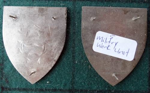 Pair of 5 Military Works Unit Flashes . Pins Intact (21)