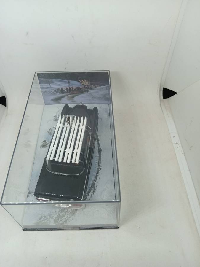 Mercedes 220 S - On Her Majesty`s Secret Service 007 Edition Sealed with Magazine