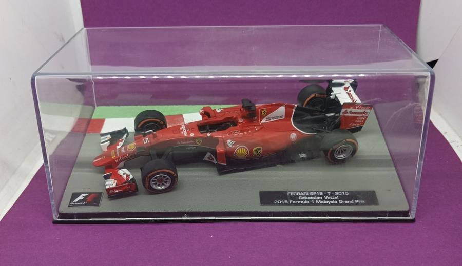 Ferrari SF15 T die-cast model car - 2015 - Sebastian Vettel- scale 1/43