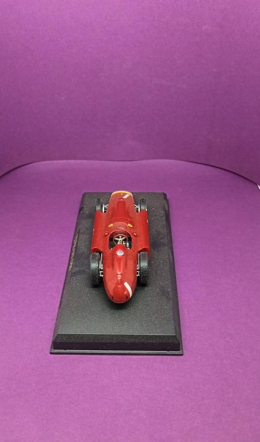 Ferrari Official Product: Ferrari D50 Die Cast Model 1:43