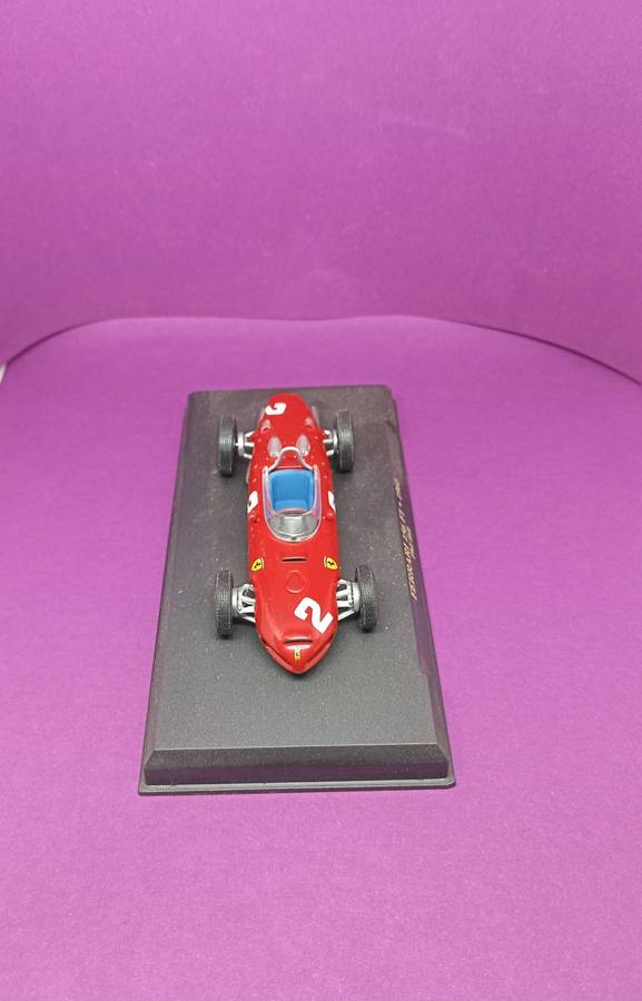 Ferrari Official Product: Ferrari 156 F1 1961 Phill Hill Die Cast Model 1:43