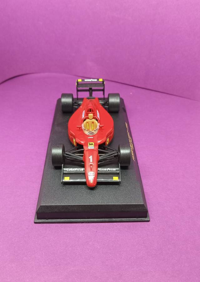Ferrari Official Product: Ferrari F1 641/2 - 1990 Alan Prost -  Die Cast Model 1:43