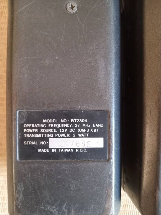 SADF BT2304 Hand Held radios. Untested so take as not working.