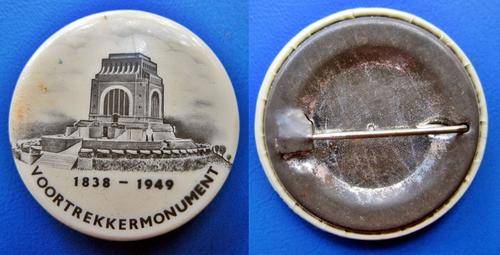 ## 1838-1949 Voortrekkermonument Pin ##