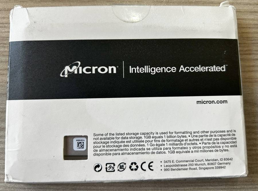 Micron 3.8TB 2.5` 3D QLC NAND SSD