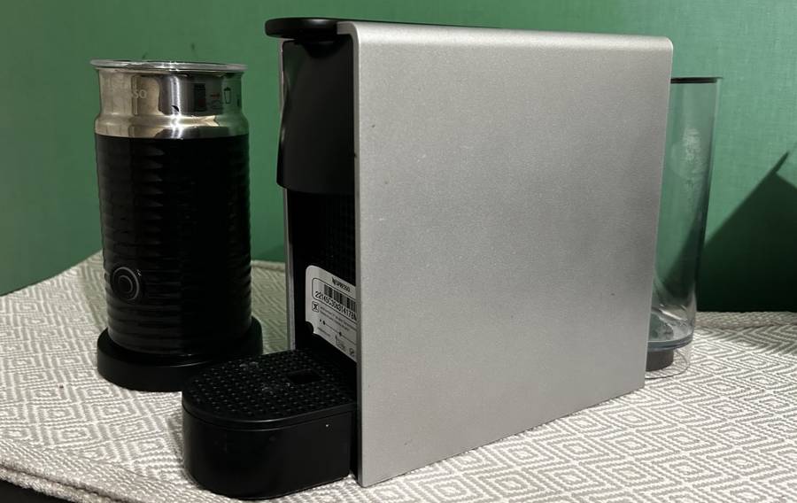 Nespresso Essenza Mini with Aeroccino Frother