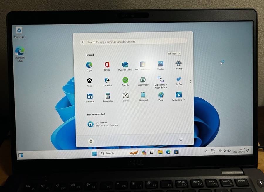 Dell Latitude 5400 Core i5 8th Gen 256GB NVMe 8GB RAM Win 11 Pro *EXCELLENT VALUE*