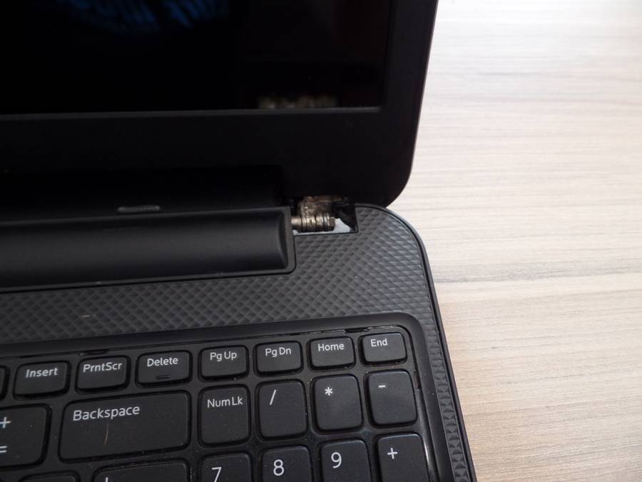 Dell Inspiron 3521 Core i3 1TB HDD 8GB RAM Windows 10 Pro