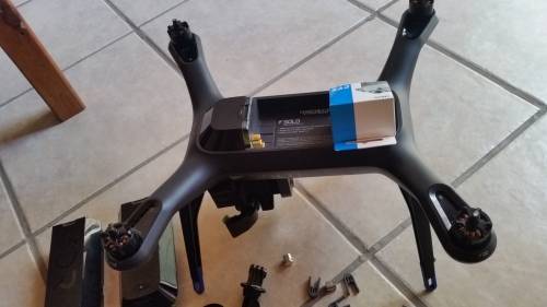 dr3 solo drone almost brand new only flown a few times