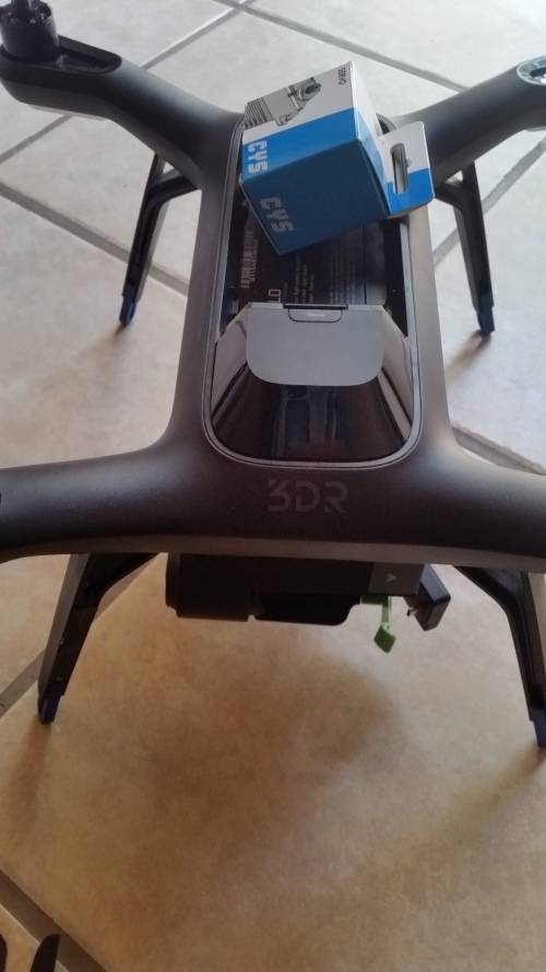 dr3 solo drone almost brand new only flown a few times
