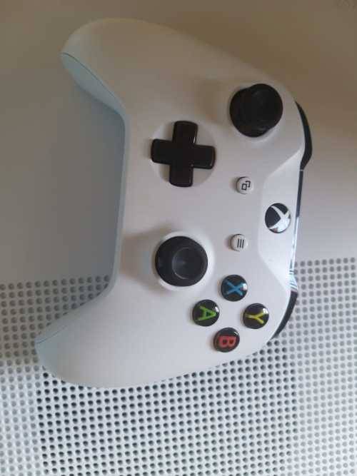 Xbox One S Digital version