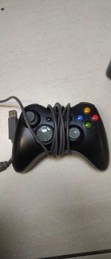 XBOX 360 CONSOLE 4GB