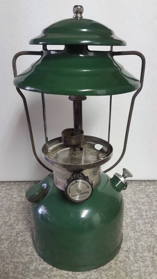 Coleman 201 lantern