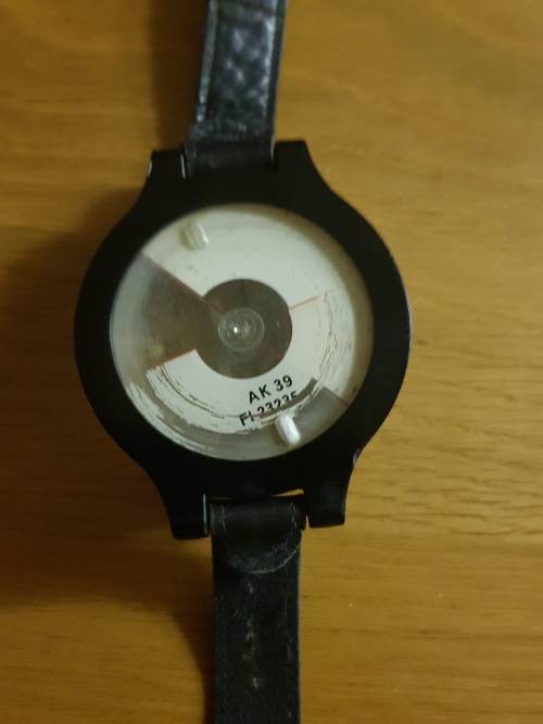 AK39 WW2 German Wrist Compass
