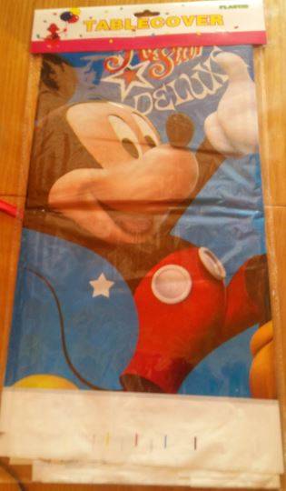Mickey mouse party table cover