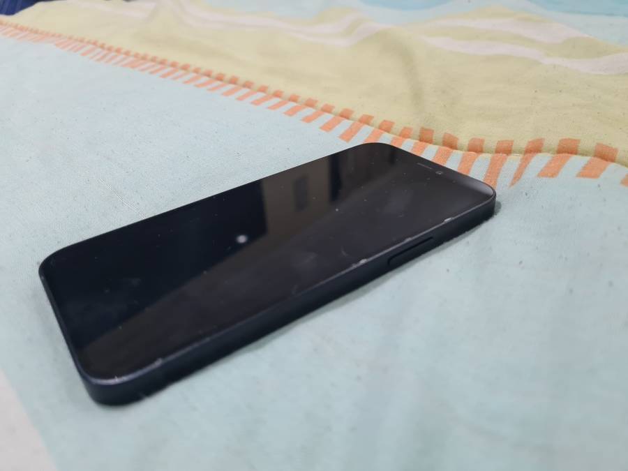 iPhone 12 mini - Black- 64GB - Very Good Condition