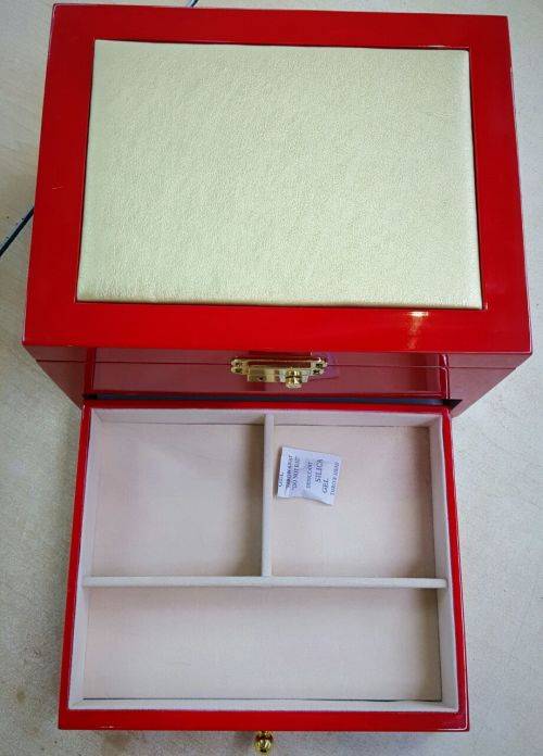 JEWELRY BOX/ CASE *REAL SOLID WOOD*