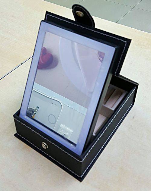 PORTABLE COSMETIC MIRROR WITH RECHARGEABLE LED LIT BORDER AND JEWELRY STORAGE BOX* BLACK