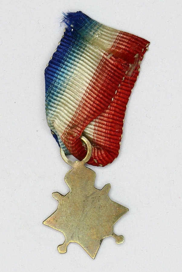 MINIATURE MEDAL: 1914 - 15 STAR EF