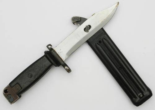 Yugoslavian A-KM74 Bowie Blade Knife Bayonet Complete with Scabbard