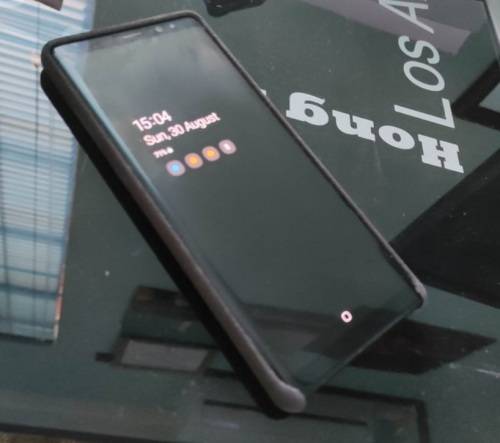 Samsung Galaxy Note 8 - With Extras!