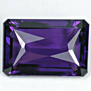 18.25 ct  AAA DARK PURPLE AFRICAN EMERALD CUT AMETHYST GEMSTONE